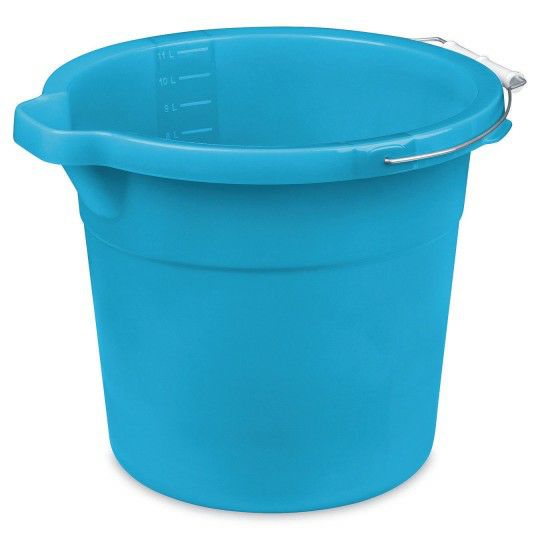 Sports & PE |  12 Quart Spout Bucket Games & Sports Supplies Sports & PE